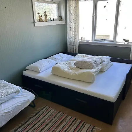Center Apartment *